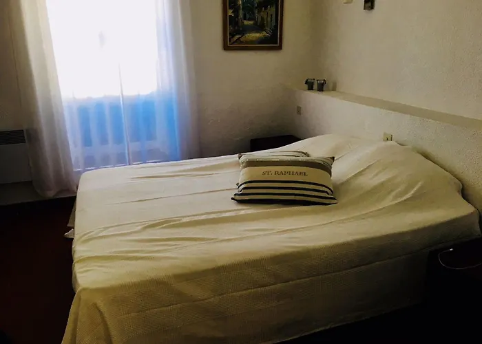 La Petite Moujonne In By Interhome Semesterbostad