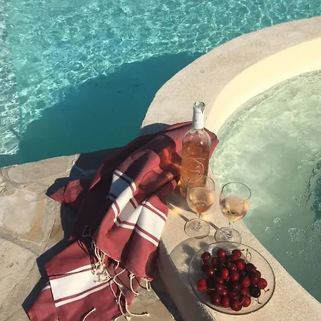 La Petite Moujonne In By Interhome Casa vacanze Le Lavandou