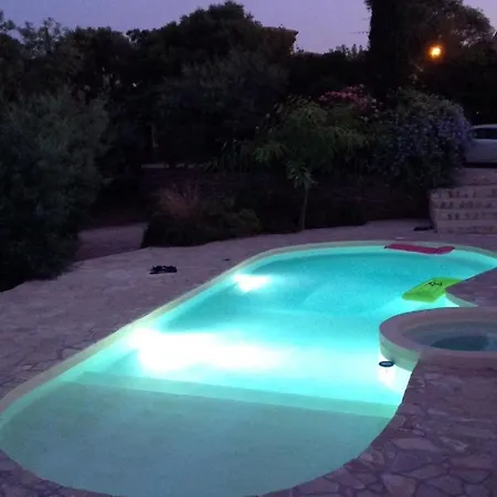 Casa vacanze La Petite Moujonne In By Interhome