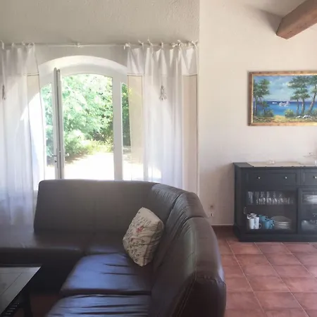 La Petite Moujonne In By Interhome * Le Lavandou